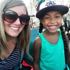 Meet your Posher, Candice